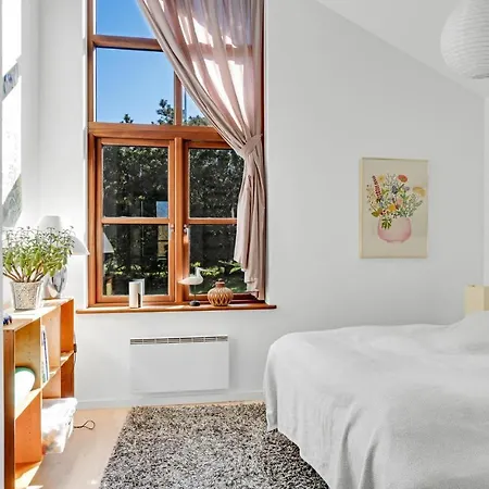 4 Bedroom Beautiful In