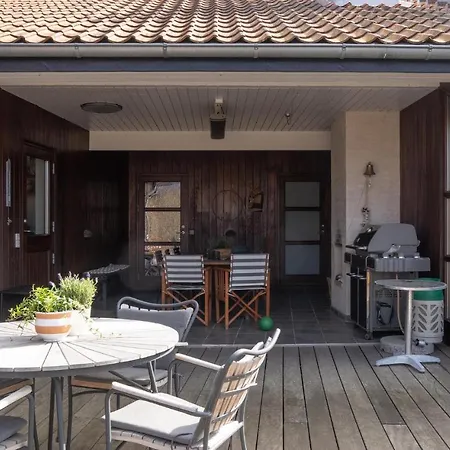 Vakkert Hjem I Med Badstue Vejby